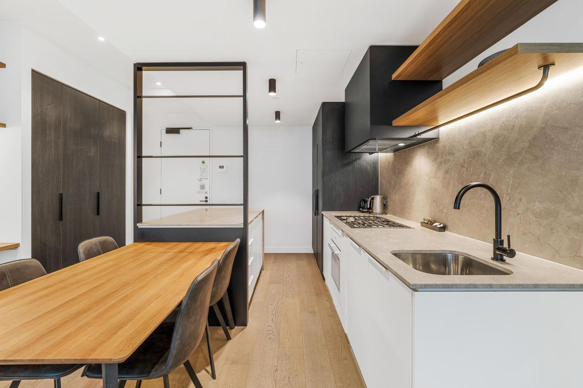 The Eminence Apartments By Cllix Melbourne Exterior photo