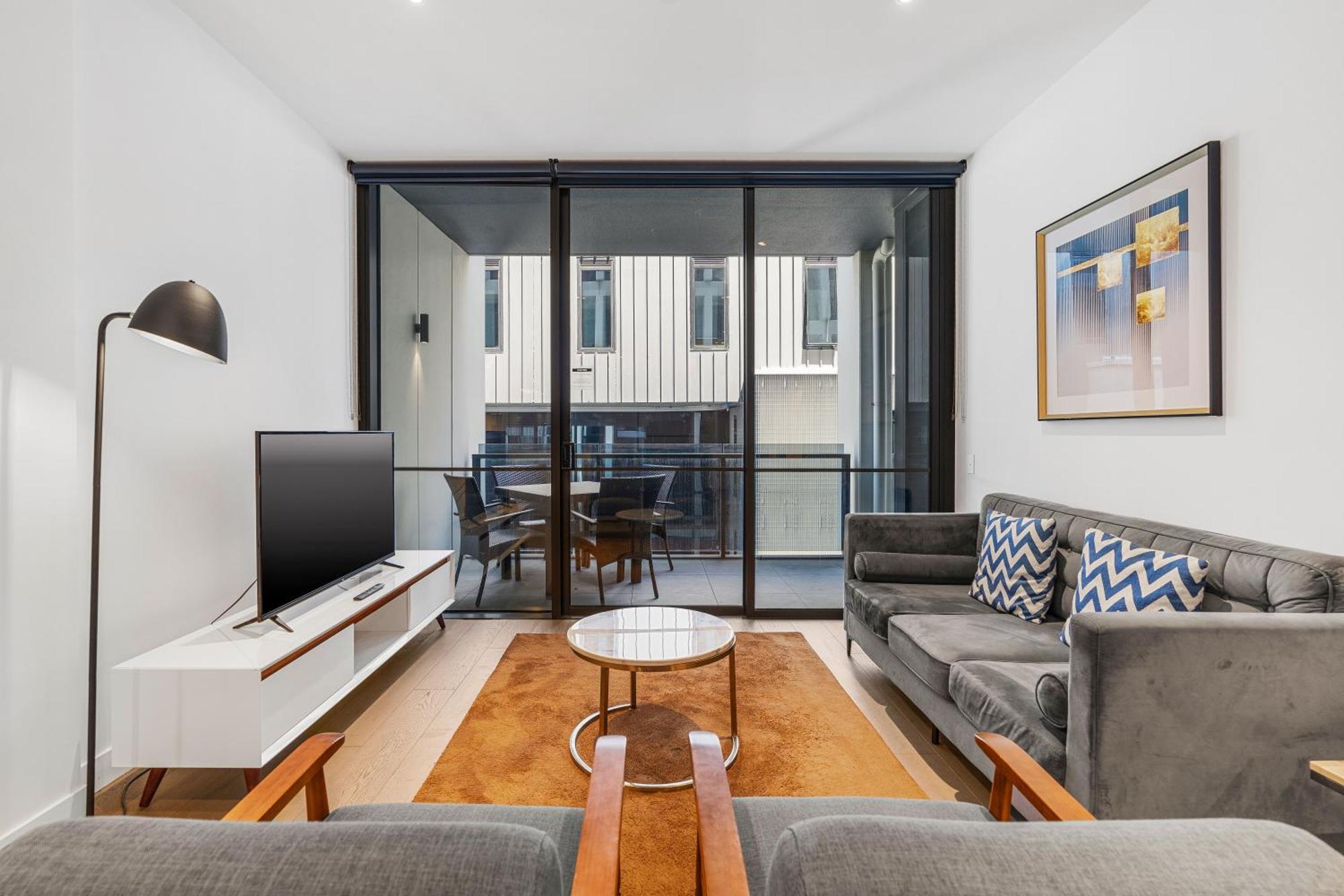 The Eminence Apartments By Cllix Melbourne Exterior photo