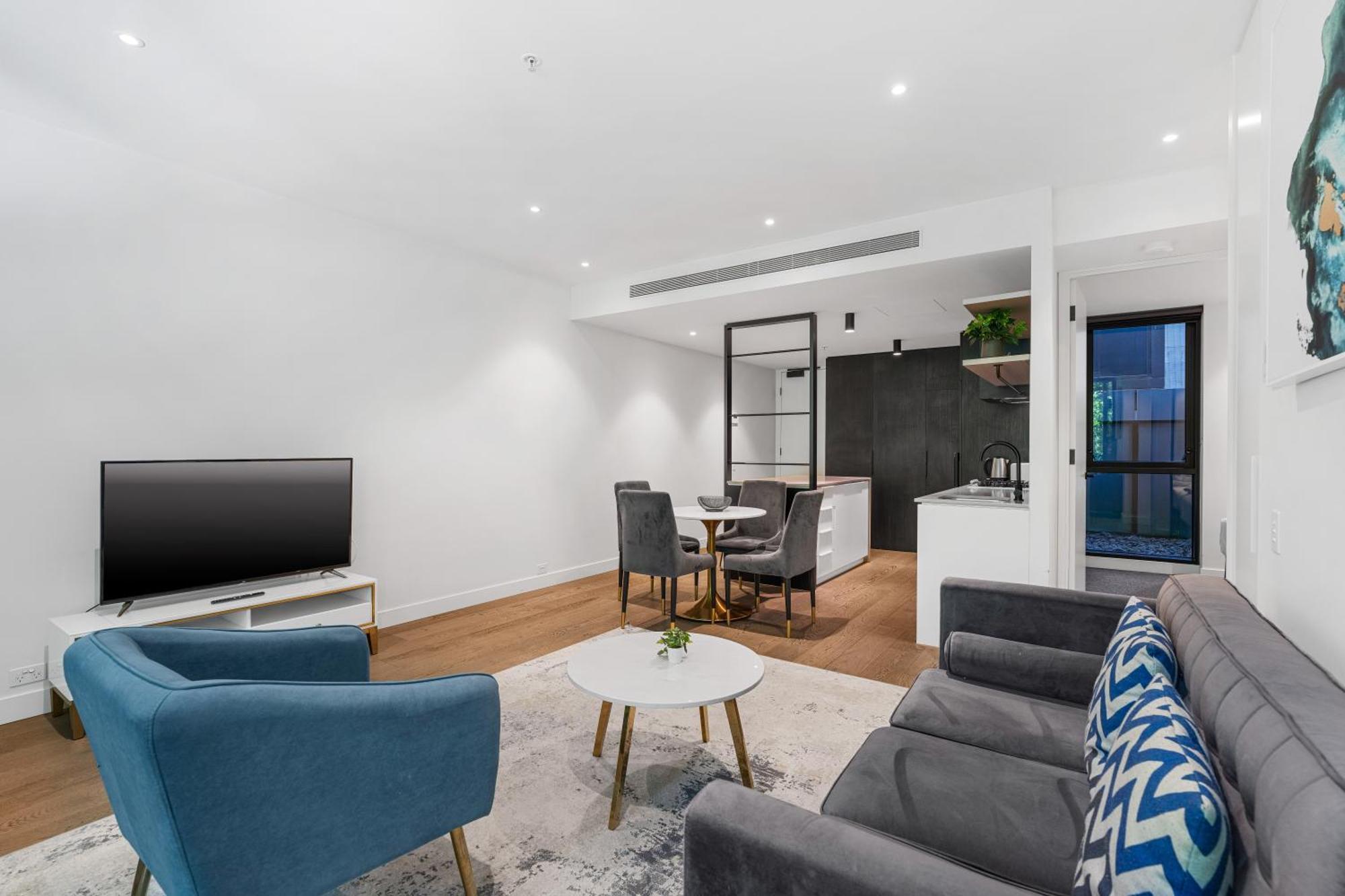 The Eminence Apartments By Cllix Melbourne Exterior photo