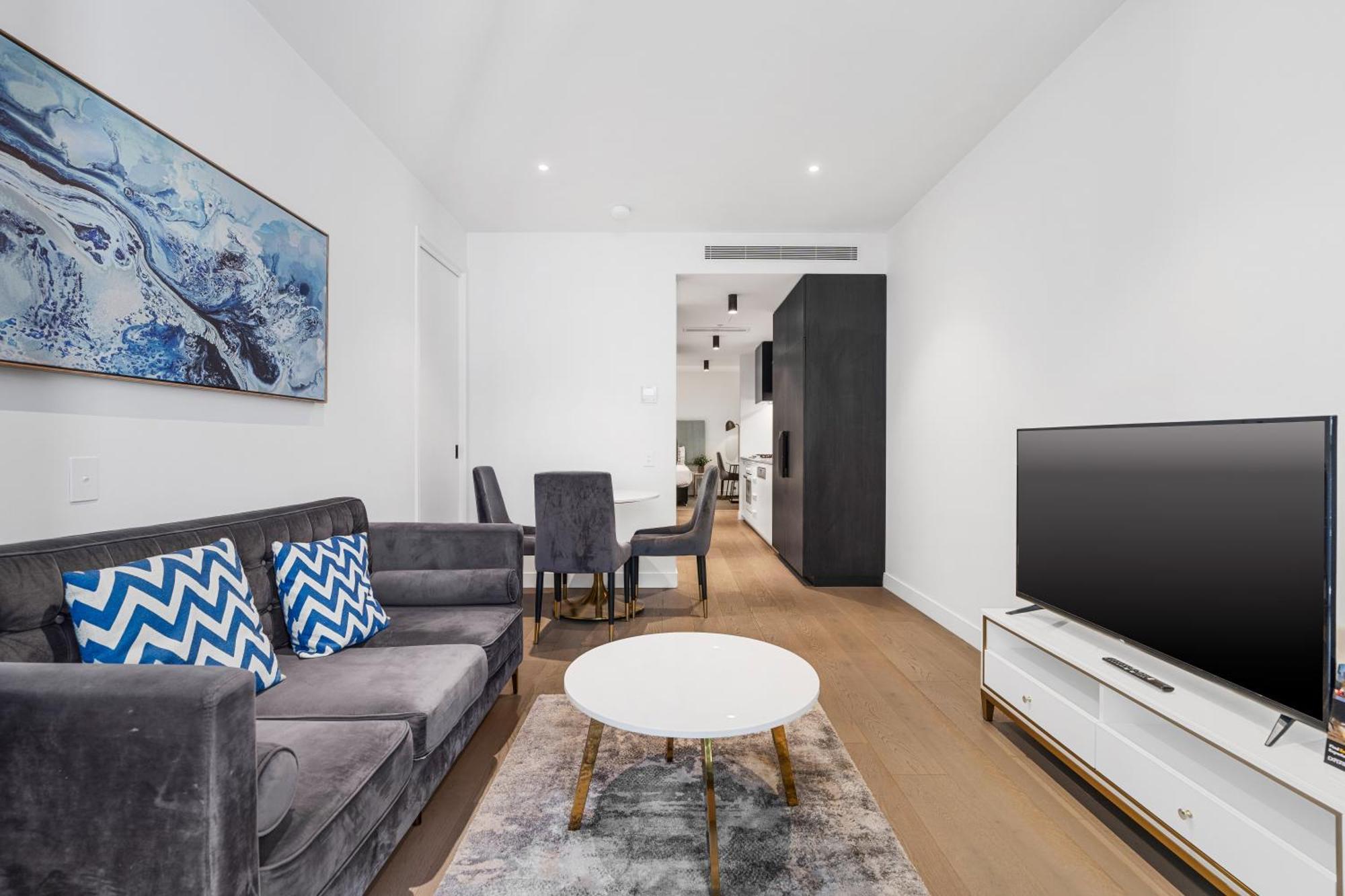 The Eminence Apartments By Cllix Melbourne Exterior photo